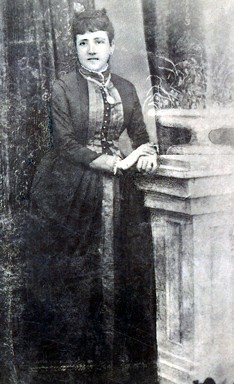 Maria Olivia (Nina) Camacho, eldest daughter of Frederick and Philomena Camacho.  First wife of Stephen Rodrigues Mendes